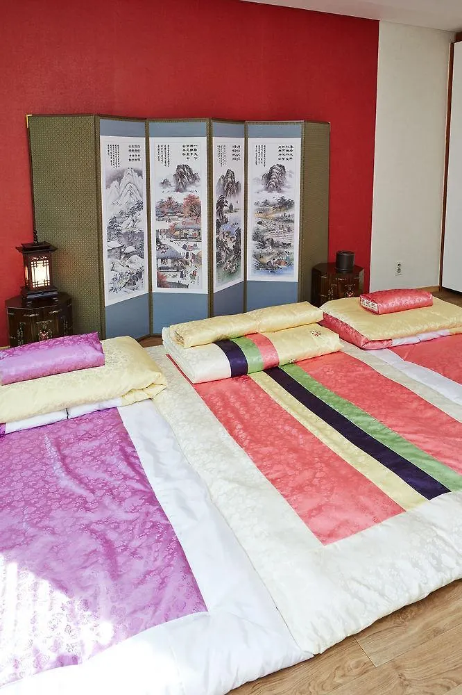 Seoul Sweet Theme Guest House Hotel
